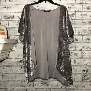 M/L Silver Crushed Velvet BooHoo Shrug